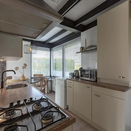 Holiday home Attractive With Modern Furnishings