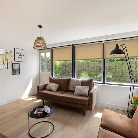 Holiday home In Sint Maartenszee Near Sandy Sint Maartensvlotbrug